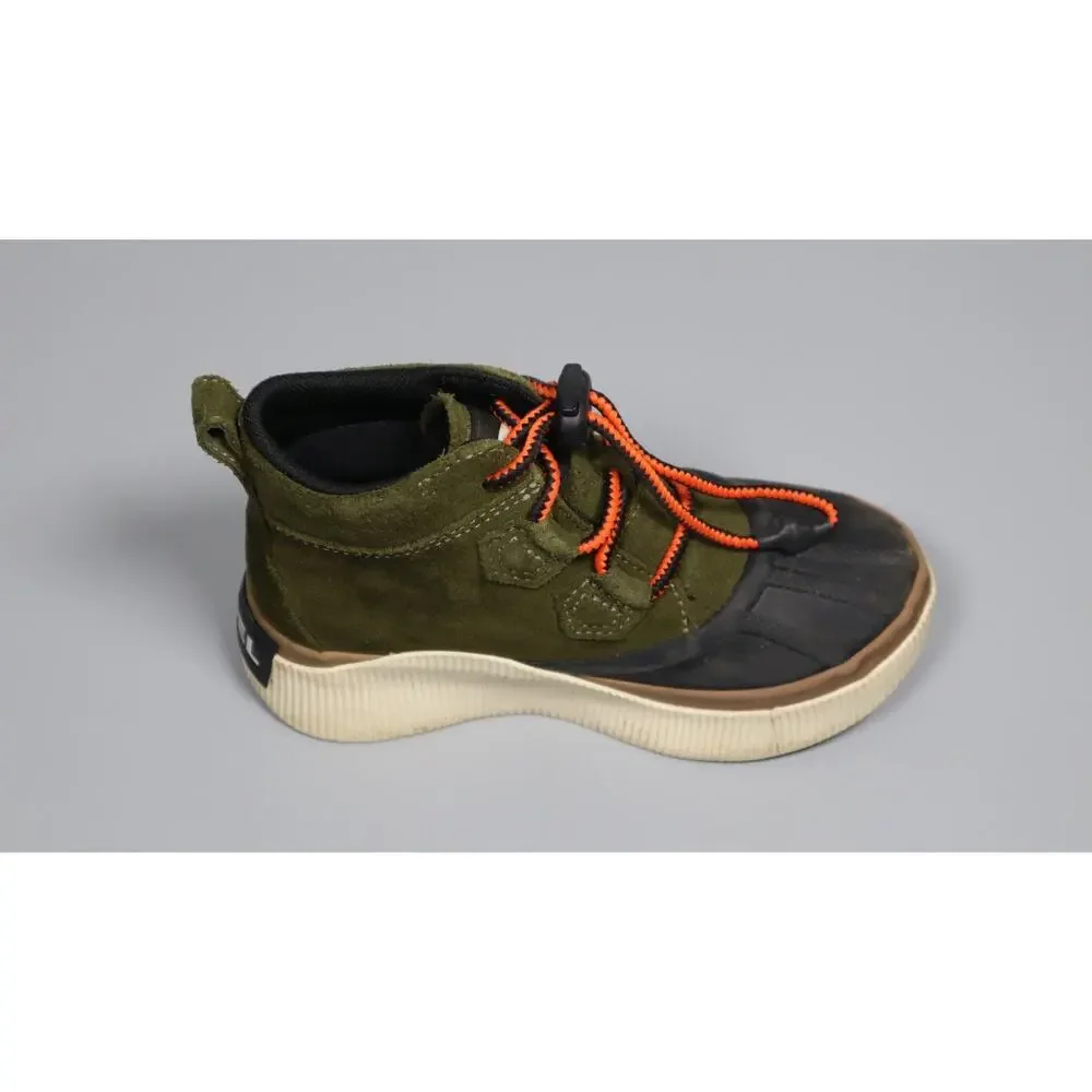 Sorel unisex-child Out N About IV Classic Waterproof Utility Green/Black Size 1